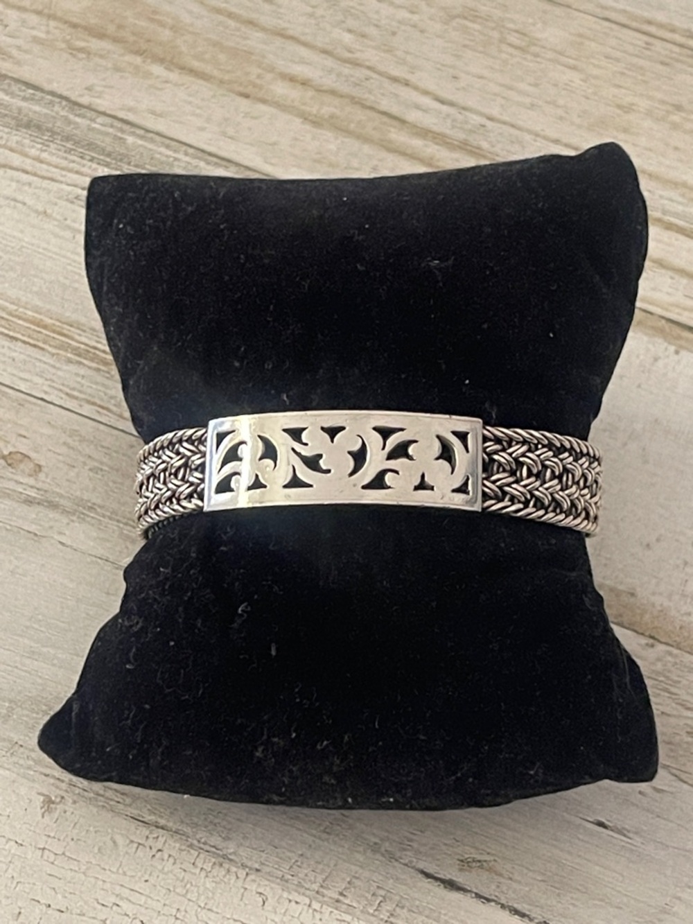 Lois Hill Sterling Silver Thai Weave Toggle Bracelet 6.75”